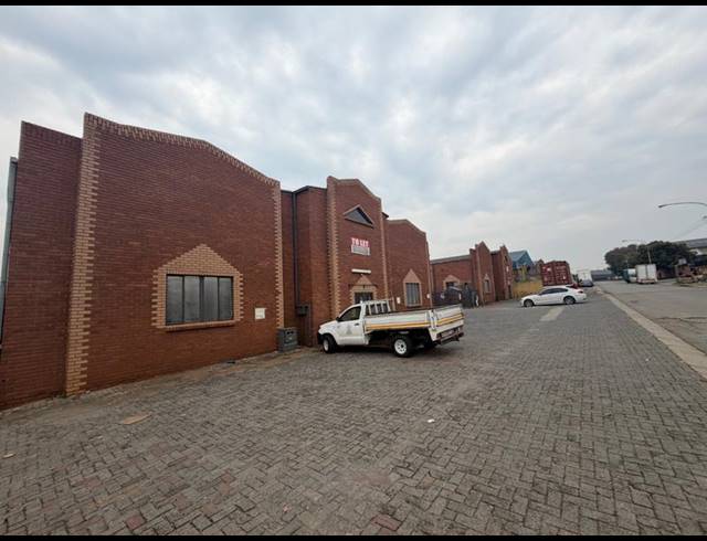 BUSINESS PROPERTY TO RENT IN SUNDERLAND RIDGE